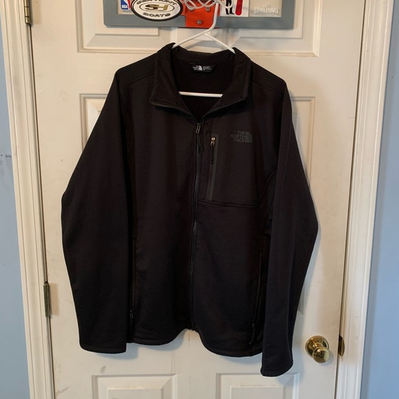 The North Face Black Jacket - Men’s Large - Picture 2 of 9